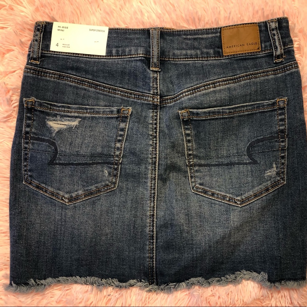 NWT American Eagle Super Stretch Hi-Rise Mini Skirt medium wash stone Size 4